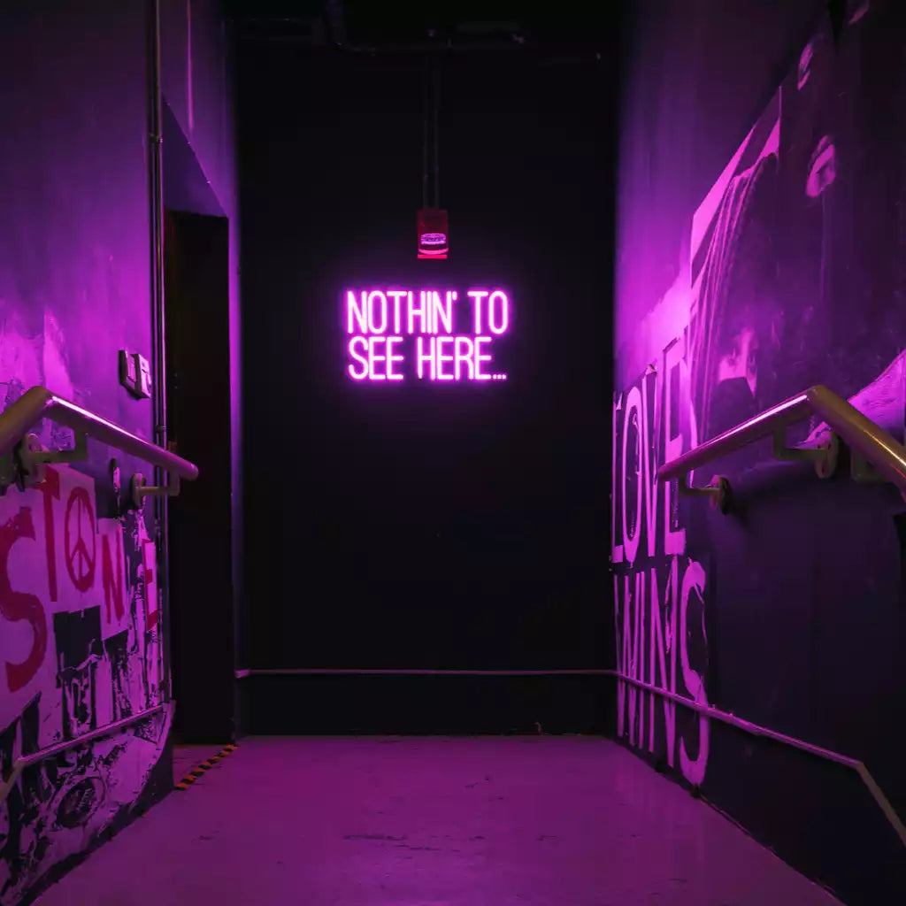 Neon mural violet par Horizon Néons
